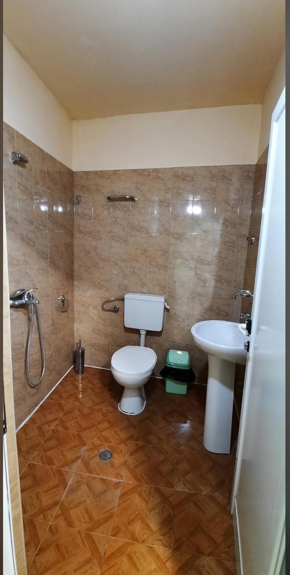 Хотел Елит Kostinbrod Ngoại thất bức ảnh