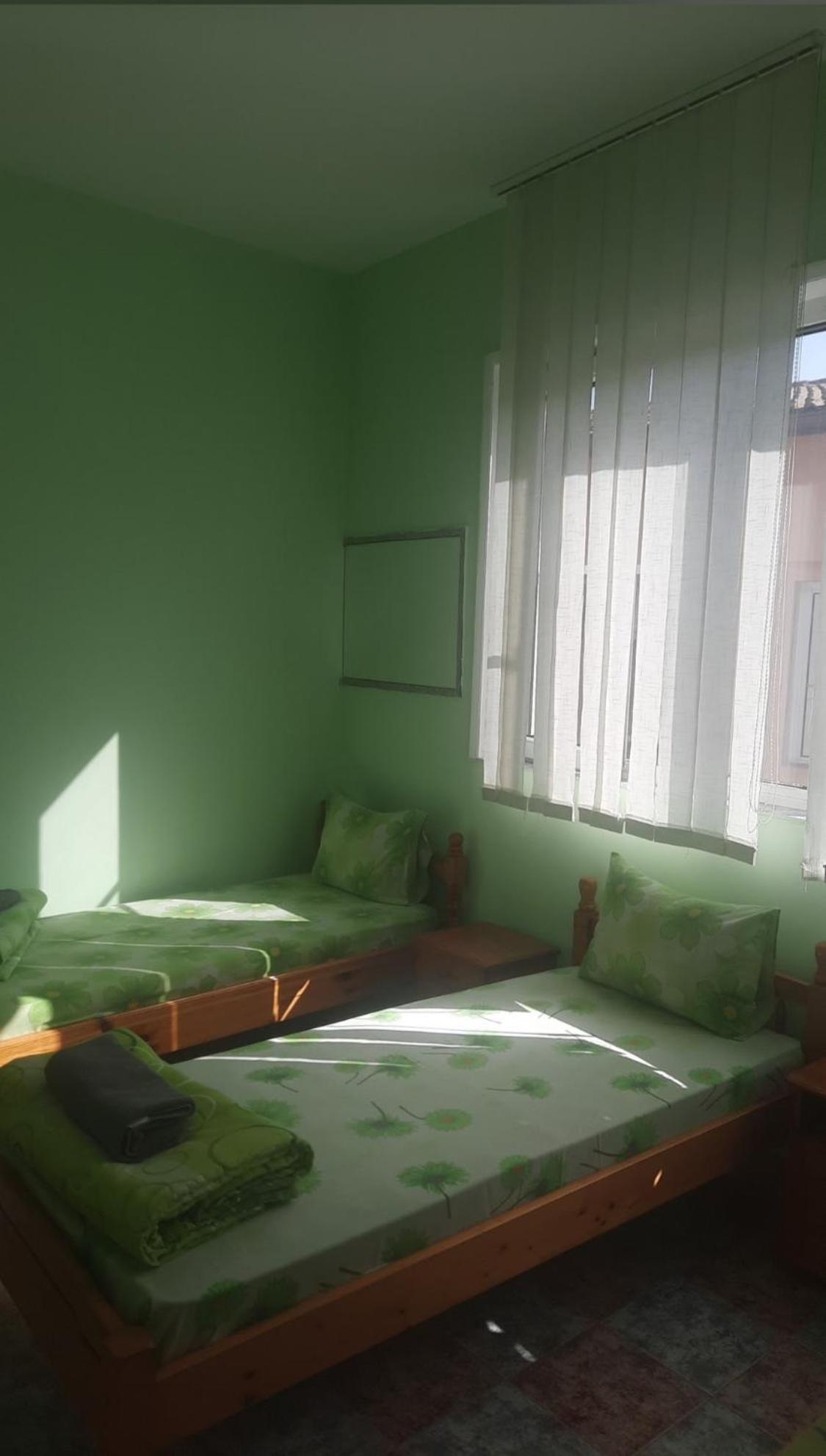 Хотел Елит Kostinbrod Ngoại thất bức ảnh